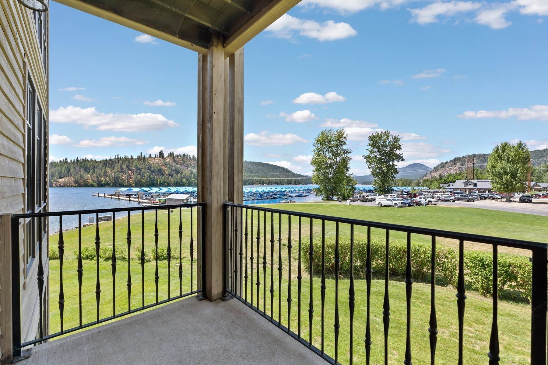 16. Condominiums for Sale at Dover Bay Marina Town 651 Dover Bay Pkwy , #904 Dover, Idaho 83825 United States