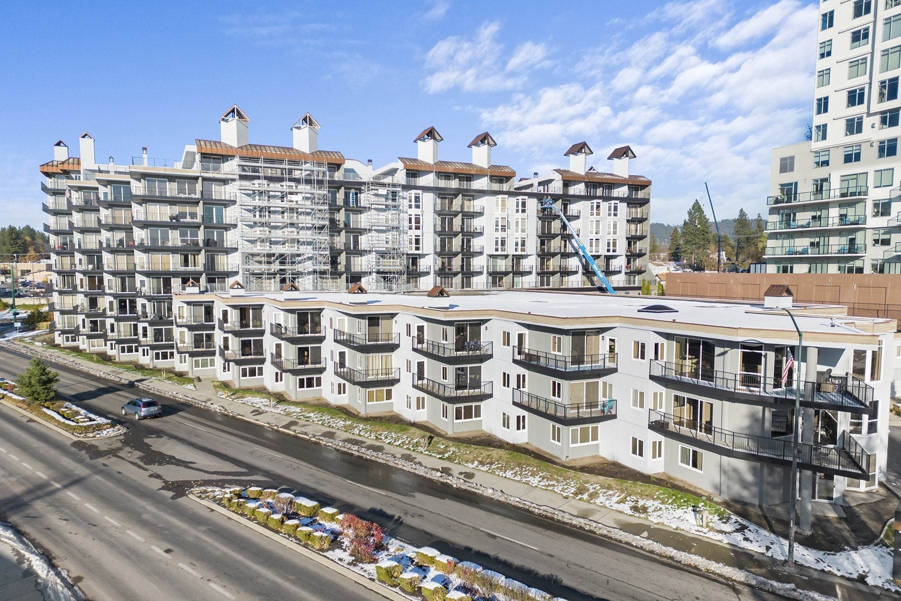 47. Condominiums for Sale at CdA North Condominums 301 N 1st St , 305 Coeur d’Alene, Idaho 83814 United States