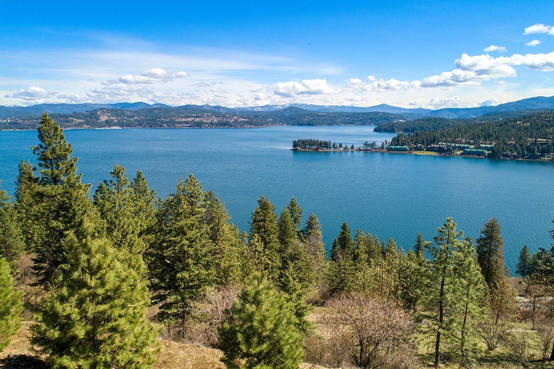 12. Land for Sale at 4926 S Scenic Dr Coeur d’Alene, Idaho 83814 United States