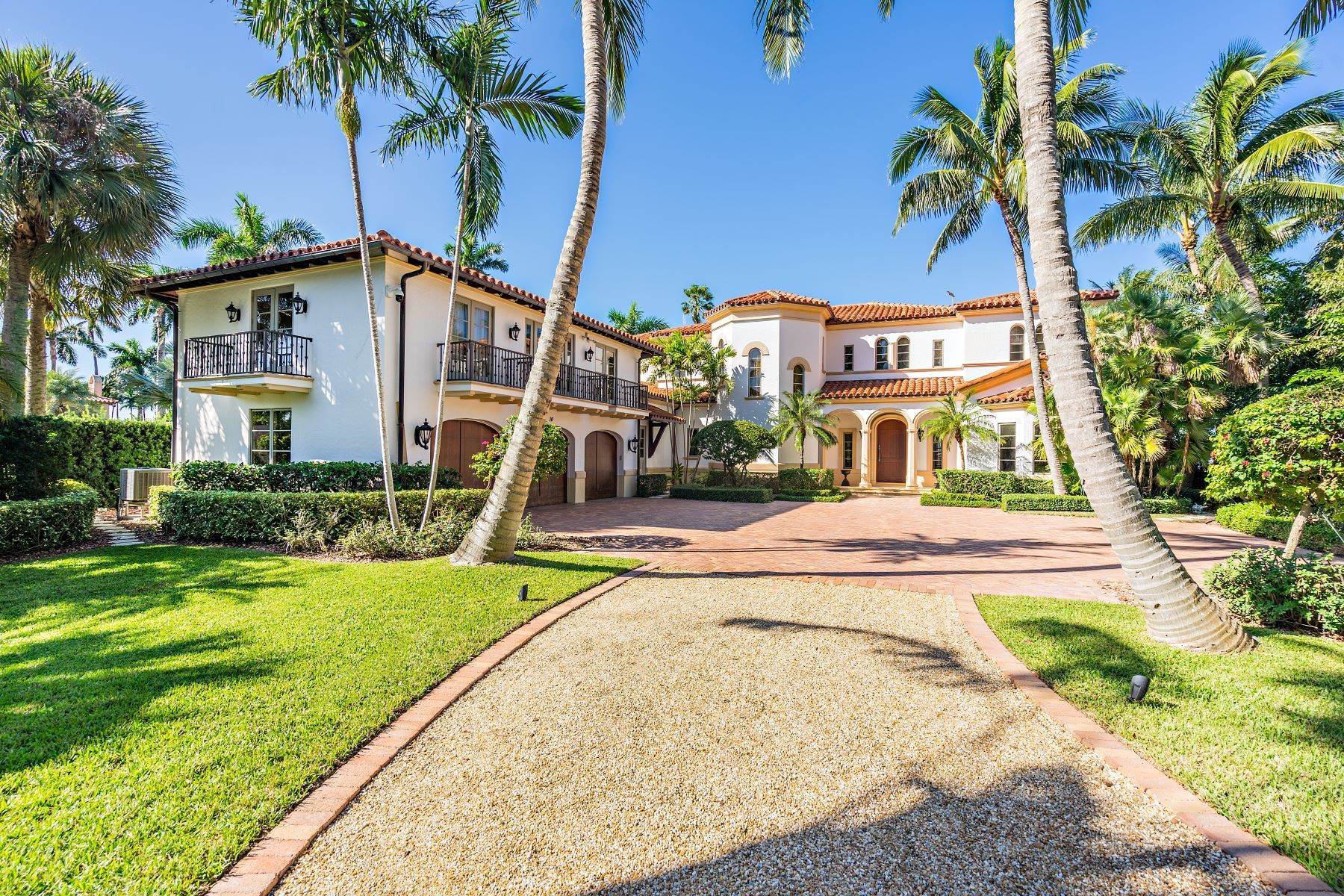 Single Family Homes for Sale at 10 Via Vizcaya Palm Beach, Florida 33480 United States